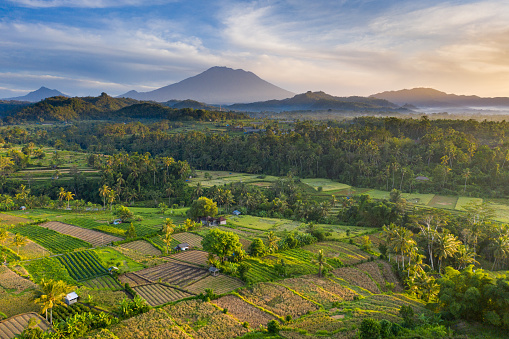 View of Mount Agung, Indonesia (@Unsplash)