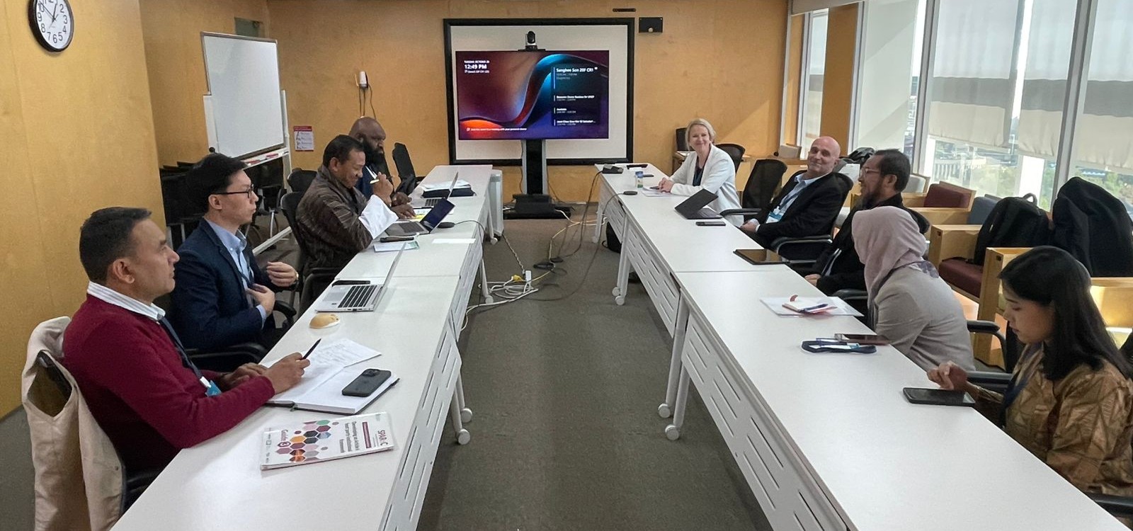 AP round table