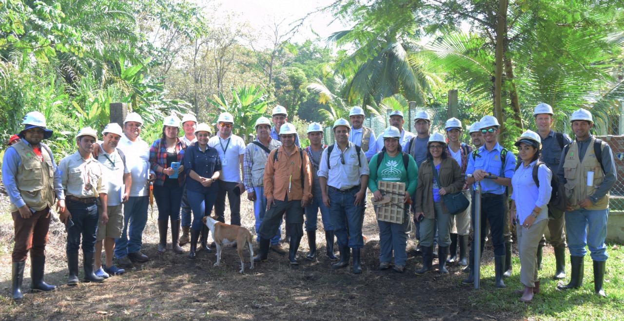 South-South Exchange Participants in Honduras (Â©ICF/Honduras)