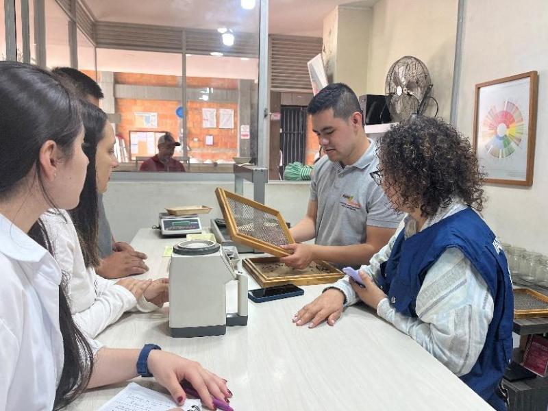 Control de calidad, Café Condor y Green Coffee Company, Colombia.